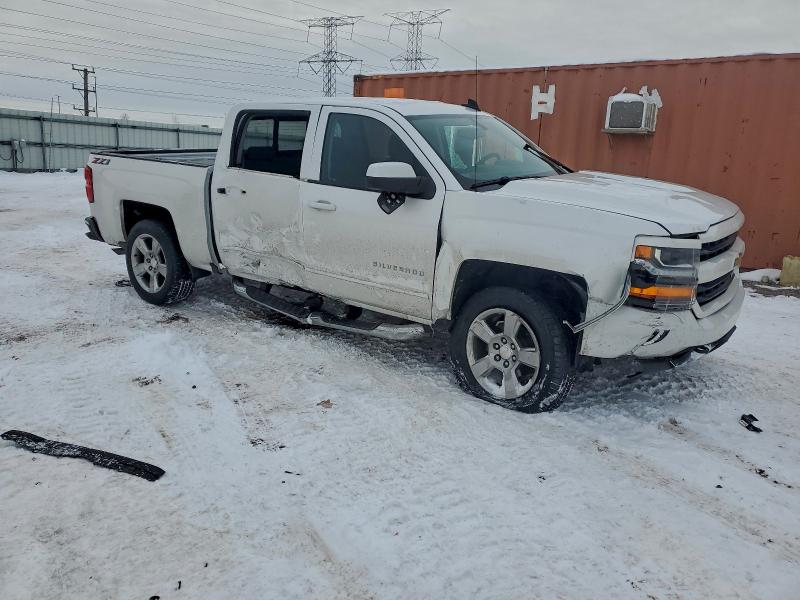 Photo 4 from auction – 2018 CHEVROLET SILVERADO with VIN 3GCUKREC3JG422909