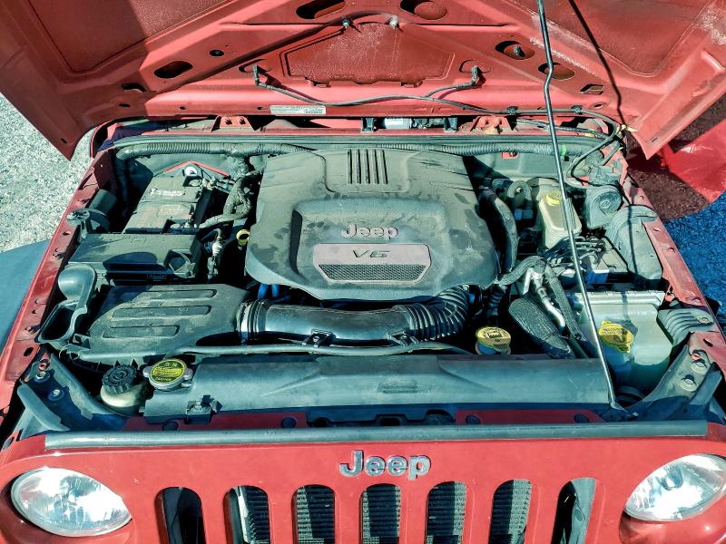 Photo 11 from auction – 2014 JEEP WRANGLER U with VIN 1C4BJWDG3EL190883