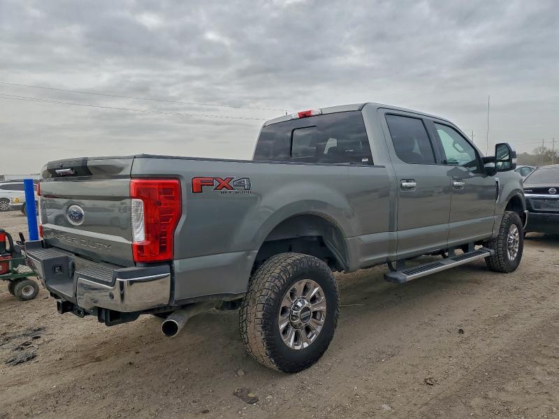Photo 3 from auction – 2019 FORD F250 SUPER with VIN 1FT7W2B66KEE02802