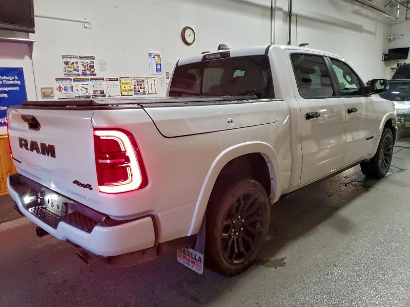 Foto 3 de la subasta – 2025 RAM 1500 LIMIT con VIN 1C6SRFHP4SN715721
