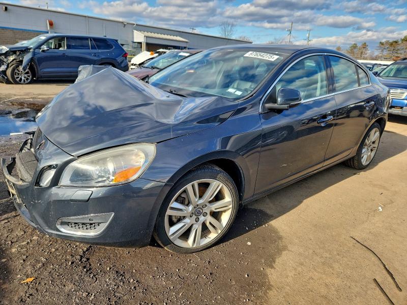 VOLVO S60 T6 2013 with VIN YV1902FH9D2173729 - Photo from auction