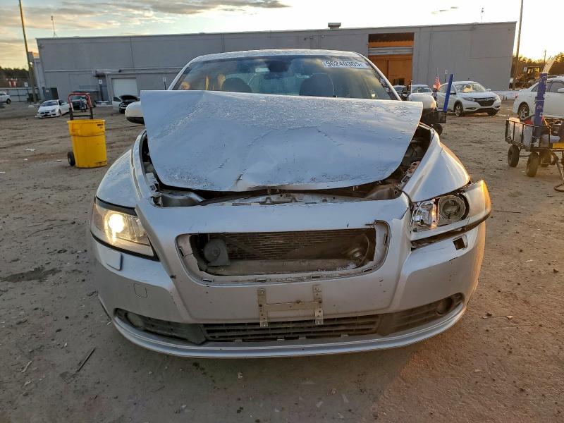 Photo 5 from auction – 2009 VOLVO S40 2.4I with VIN YV1MS382892442684