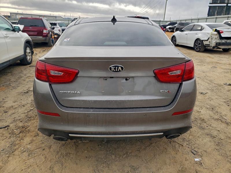Photo 6 from auction – 2015 KIA OPTIMA SX with VIN 5XXGR4A65FG388526