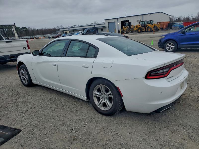 Photo 2 from auction – 2015 DODGE CHARGER SE with VIN 2C3CDXBGXFH737770