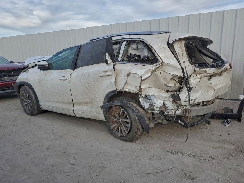 Photo 2 from auction – 2017 TOYOTA HIGHLANDER with VIN 5TDJZRFH9HS415547