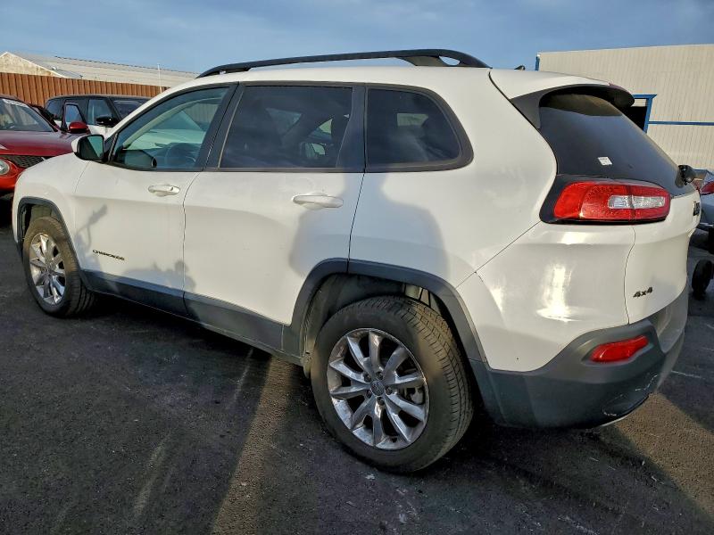 Photo 2 from auction – 2015 JEEP CHEROKEE with VIN 1C4PJMCS3FW745962