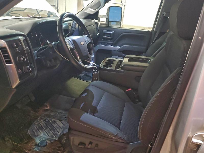 Photo 7 from auction – 2018 CHEVROLET SILVERADO with VIN 3GCUKREC7JG293976