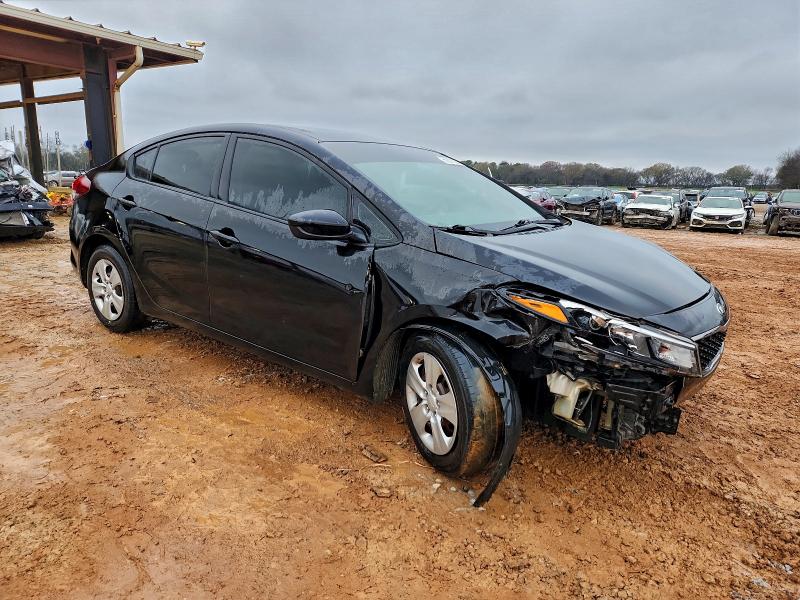 صورة رقم 4 من المزاد - 2017 KIA FORTE LX مع VIN 3KPFK4A74HE015692