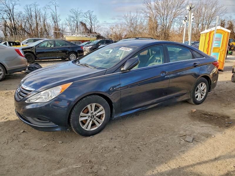 HYUNDAI SONATA GLS 2014 with VIN 5NPEB4AC1EH840055 - Photo from auction
