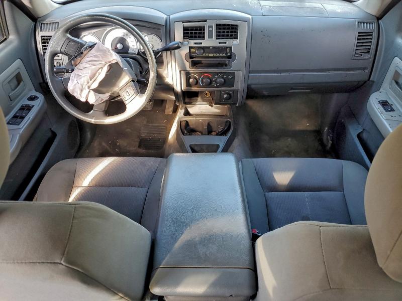 Photo 8 from auction – 2006 DODGE DAKOTA QUA with VIN 1D7HW48K56S718113