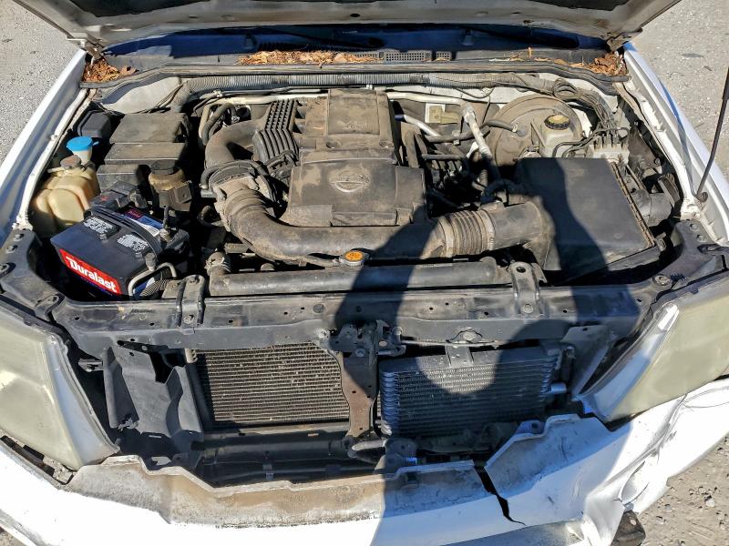 Photo 12 from auction – 2010 NISSAN PATHFINDER with VIN 5N1AR1NB9AC616754