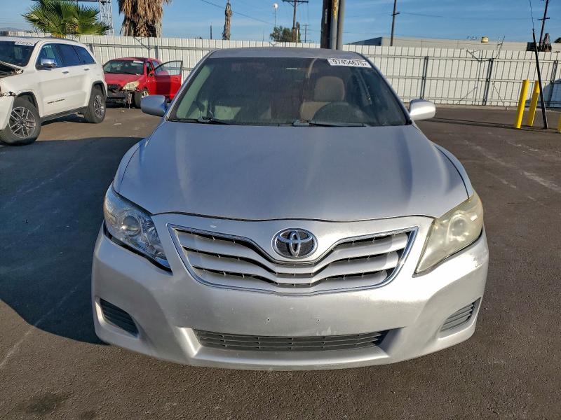 Photo 5 from auction – 2010 TOYOTA CAMRY BASE with VIN 4T1BF3EK5AU088052