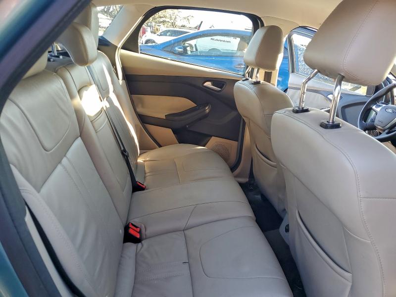 Photo 10 from auction – 2012 FORD FOCUS with VIN 1FAHP3M28CL308909