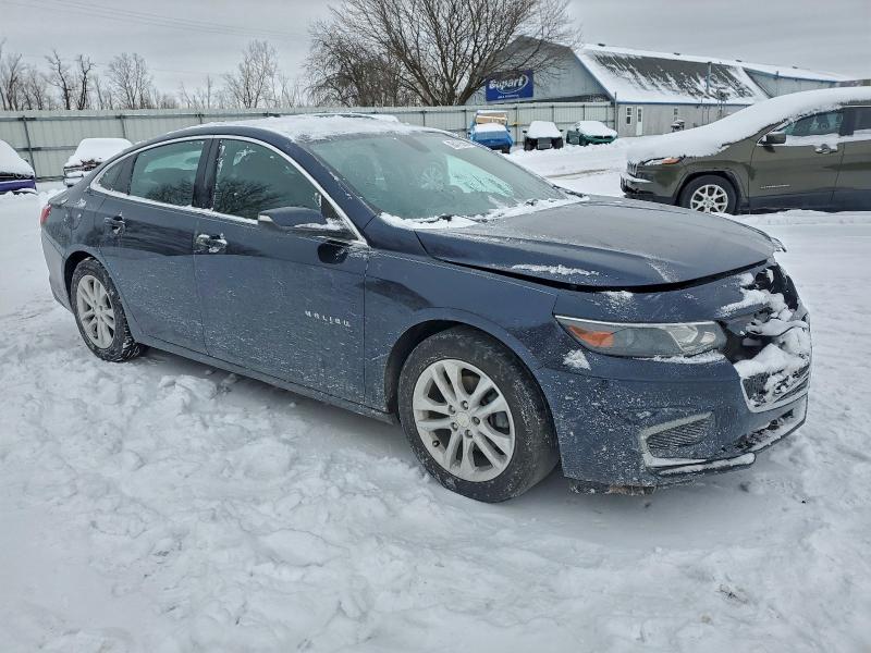 Photo 4 from auction – 2016 CHEVROLET MALIBU LT with VIN 1G1ZE5ST0GF312154