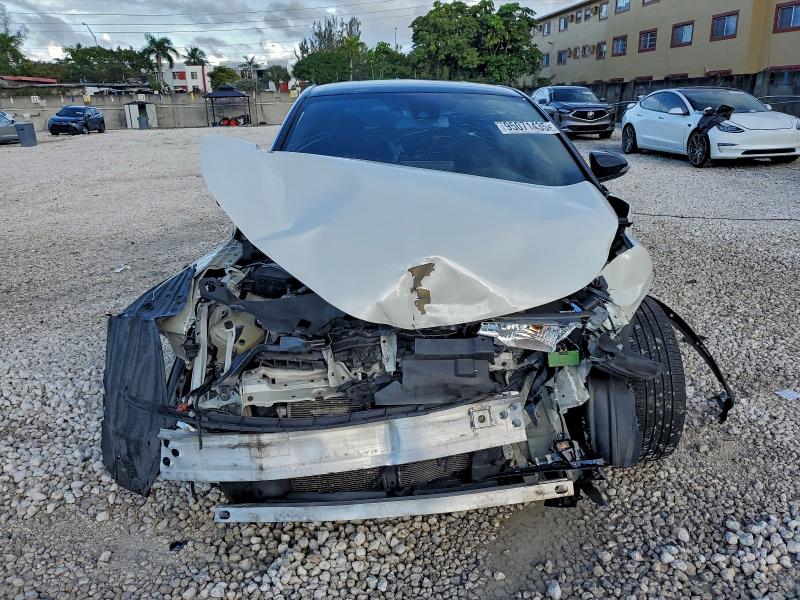 Photo 5 from auction – 2019 TOYOTA C-HR XLE with VIN NMTKHMBX9KR096423