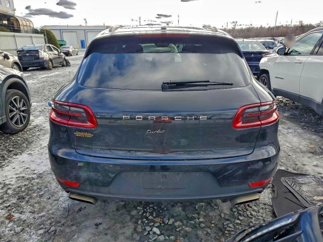 Photo 6 from auction – 2018 PORSCHE MACAN with VIN WP1AA2A57JLB06001