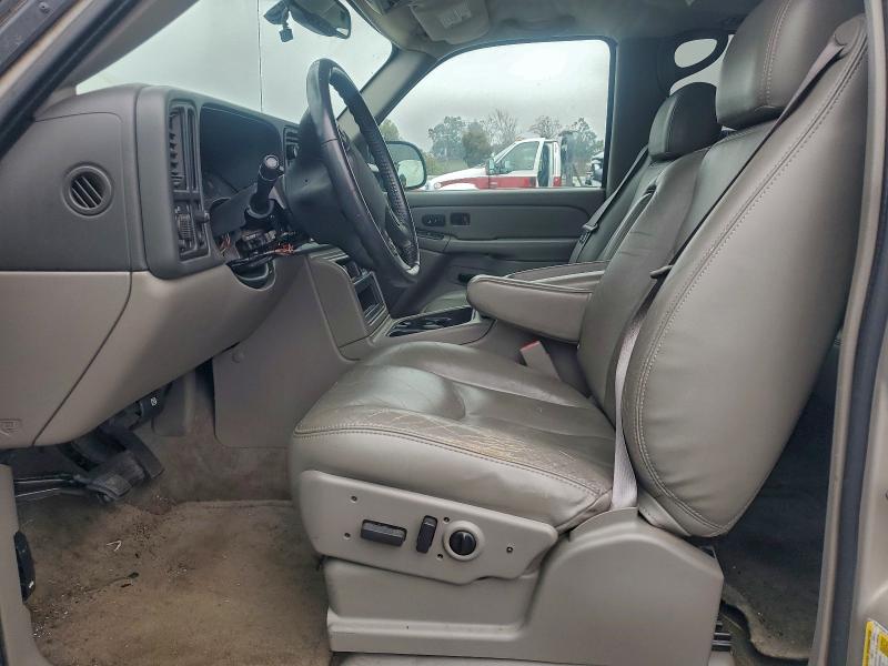 Photo 7 from auction – 2006 GMC YUKON with VIN 1GKEC13Z36R139125