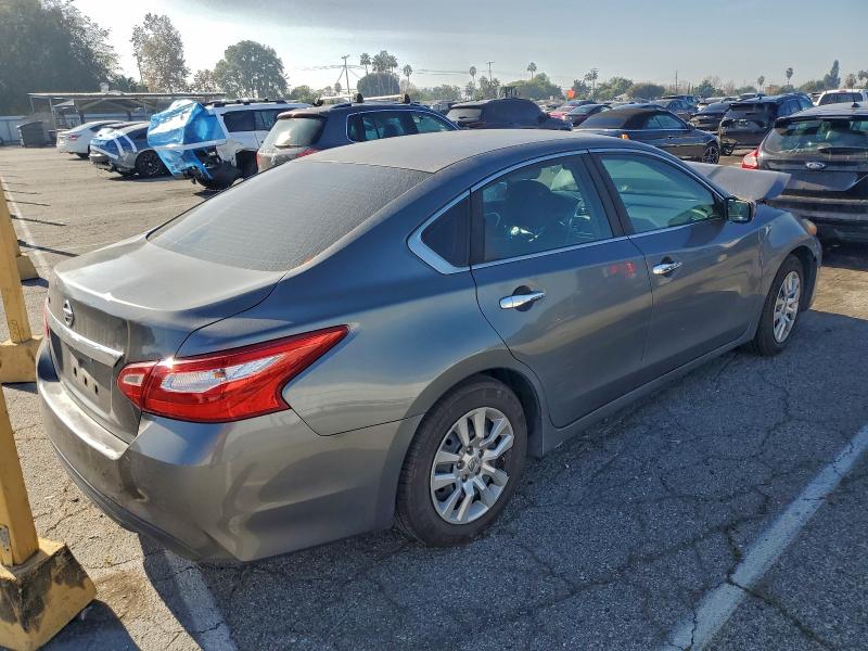 Photo 3 from auction – 2016 NISSAN ALTIMA 2.5 with VIN 1N4AL3AP1GC152151