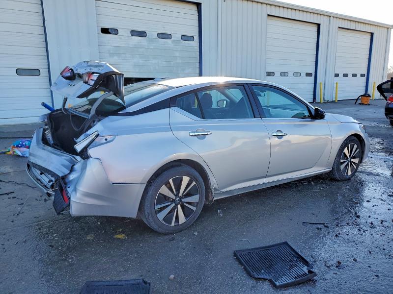 Photo 3 from auction – 2021 NISSAN ALTIMA SV with VIN 1N4BL4DV9MN360718