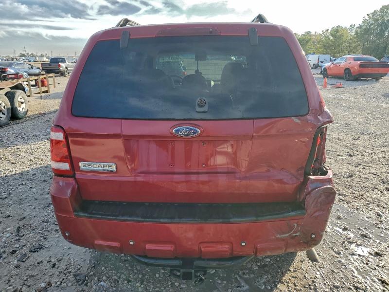 Photo 6 from auction – 2008 FORD ESCAPE LIM with VIN 1FMCU04128KB12380