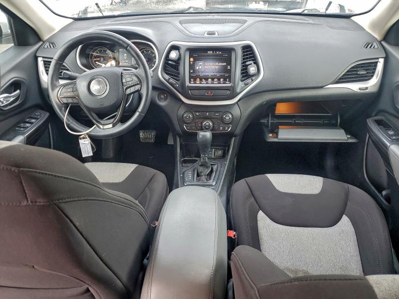 Photo 8 from auction – 2014 JEEP CHEROKEE L with VIN 1C4PJLCS8EW261374