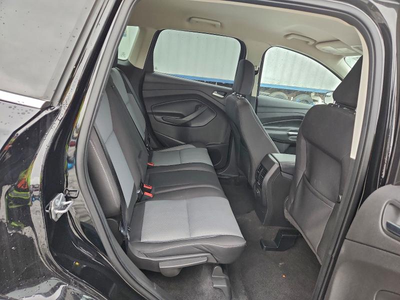 Photo 11 from auction – 2018 FORD ESCAPE SE with VIN 1FMCU9GD2JUA58261