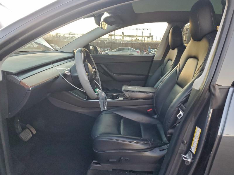 Photo 7 from auction – 2020 TESLA MODEL Y with VIN 5YJYGDEE7LF037997