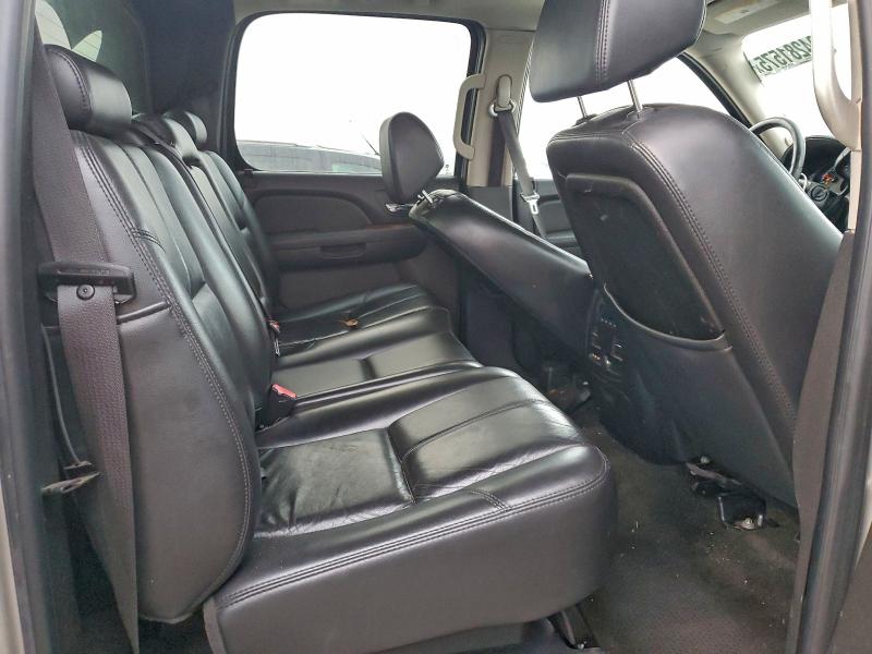 Photo 11 from auction – 2007 CHEVROLET AVALANCHE with VIN 3GNFK123X7G307058