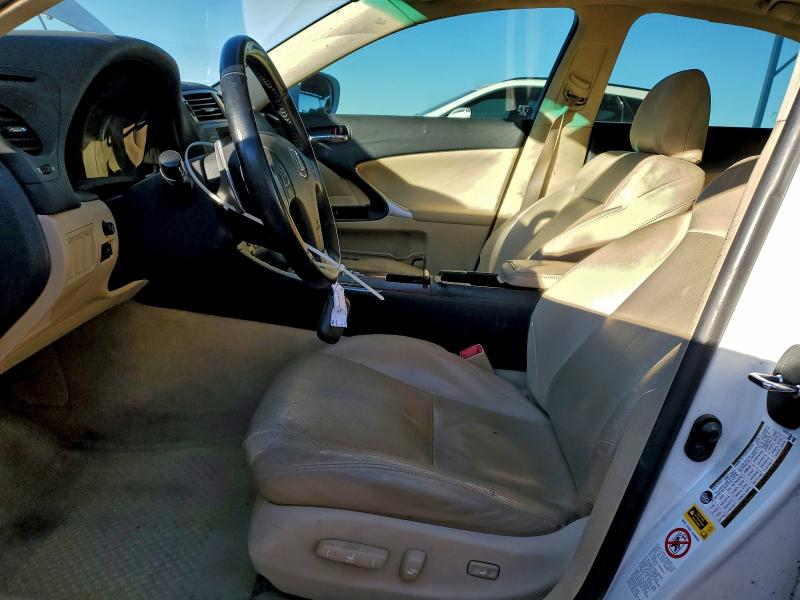 Photo 7 from auction – 2007 LEXUS IS 250 with VIN JTHBK262272029391