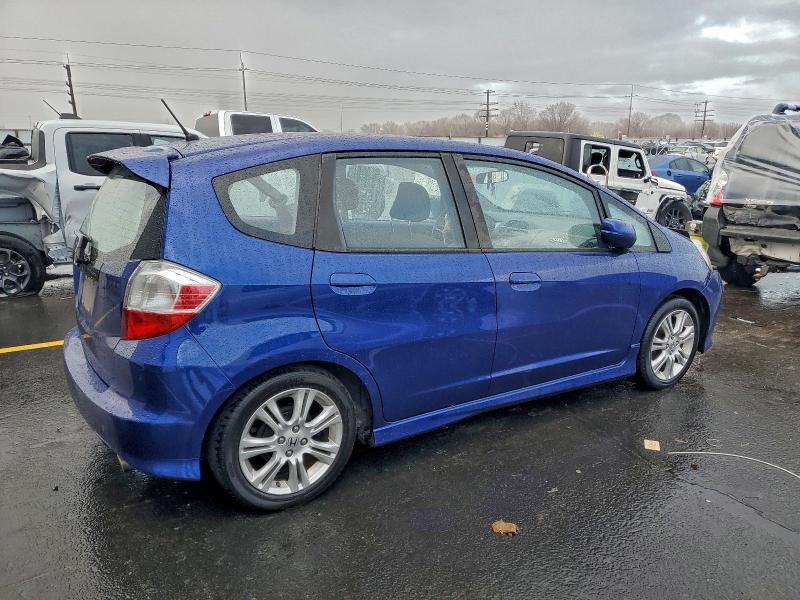 Photo 3 from auction – 2010 HONDA FIT with VIN JHMGE8H47AS009241