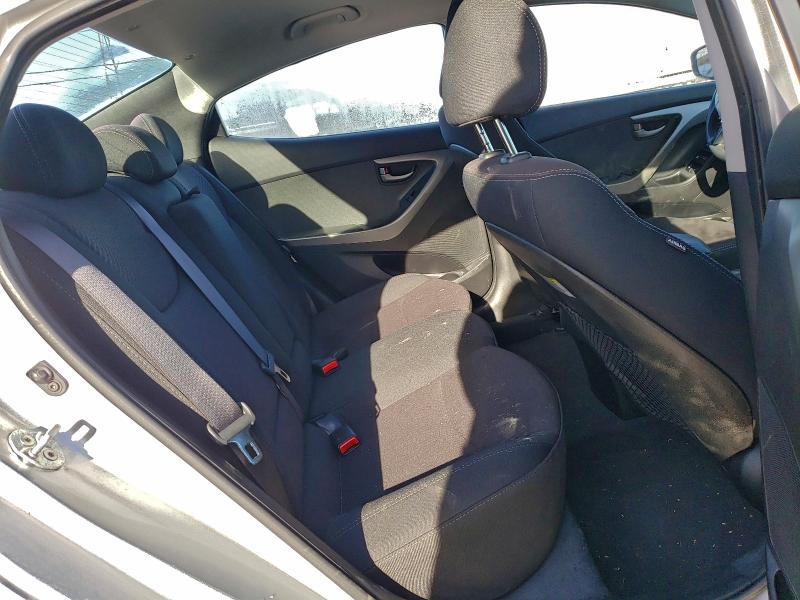 Photo 10 from auction – 2016 HYUNDAI ELANTRA SE with VIN 5NPDH4AEXGH798032