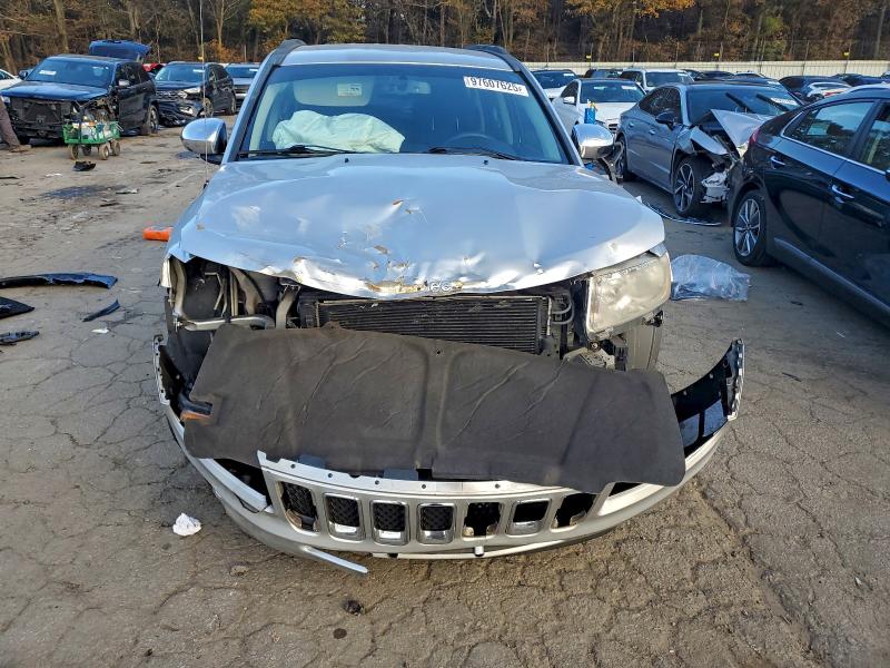 Photo 5 from auction – 2013 JEEP COMPASS LA with VIN 1C4NJCEB2DD158949