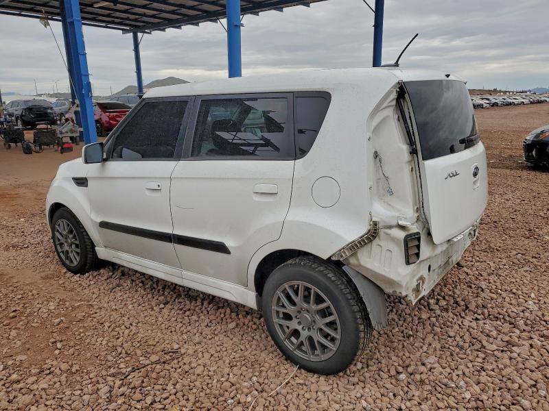 Photo 2 from auction – 2010 KIA SOUL + with VIN KNDJT2A28A7704219