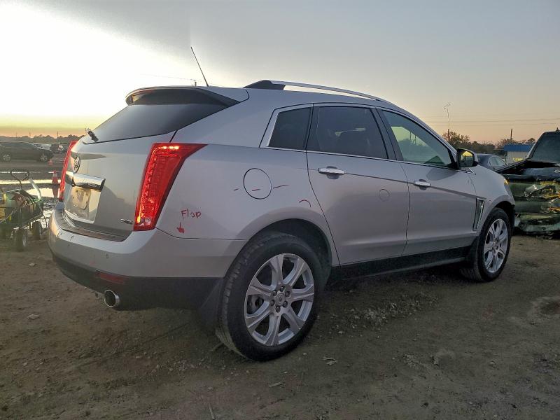 Photo 3 from auction – 2016 CADILLAC SRX PREMIU with VIN 3GYFNDE30GS525448