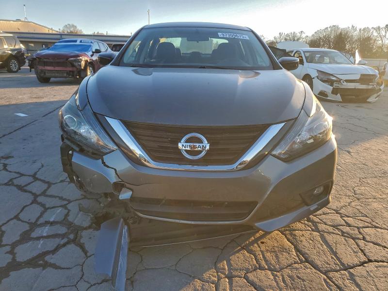 Photo 5 from auction – 2017 NISSAN ALTIMA 2.5 with VIN 1N4AL3AP7HC216419