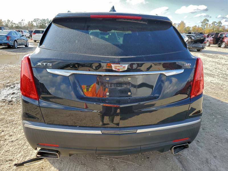 Photo 6 from auction – 2018 CADILLAC XT5 with VIN 1GYKNARS0JZ192189
