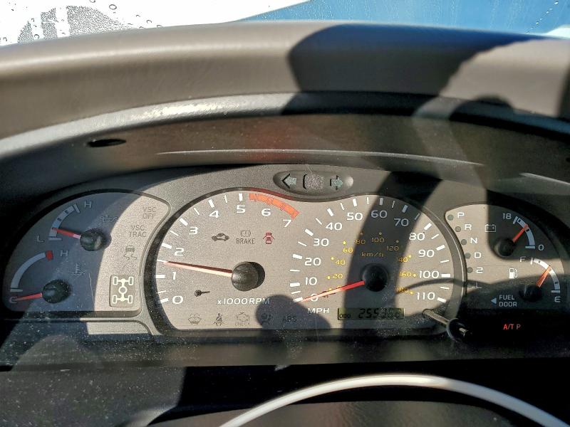 Photo 9 from auction – 2004 TOYOTA SEQUOIA LI with VIN 5TDBT48A44S226551