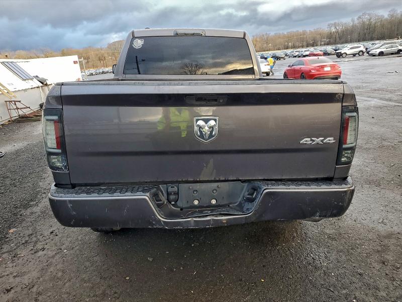 Photo 6 from auction – 2016 RAM 1500 ST with VIN 1C6RR7FG7GS283402