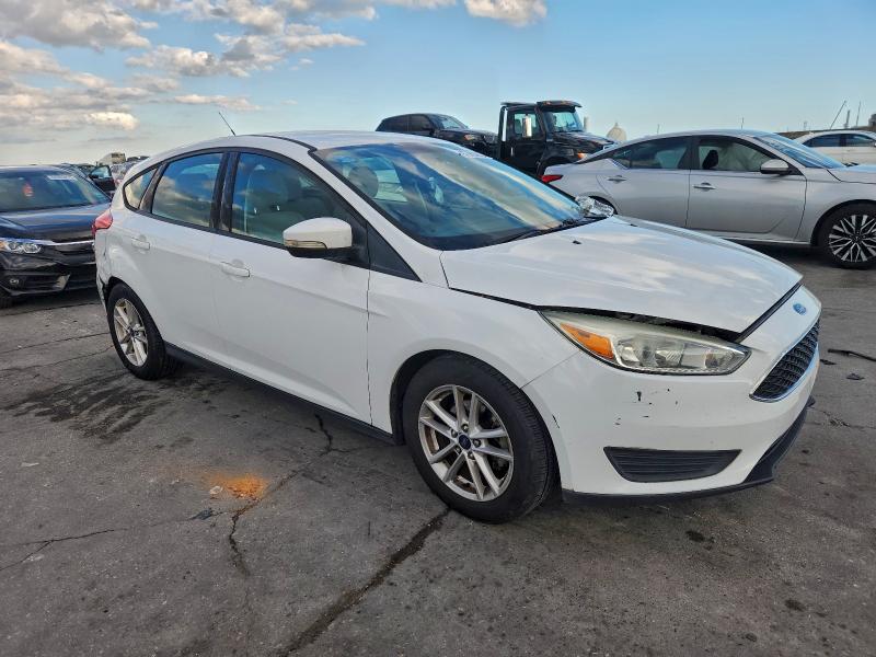 Photo 4 from auction – 2016 FORD FOCUS SE with VIN 1FADP3K21GL355853