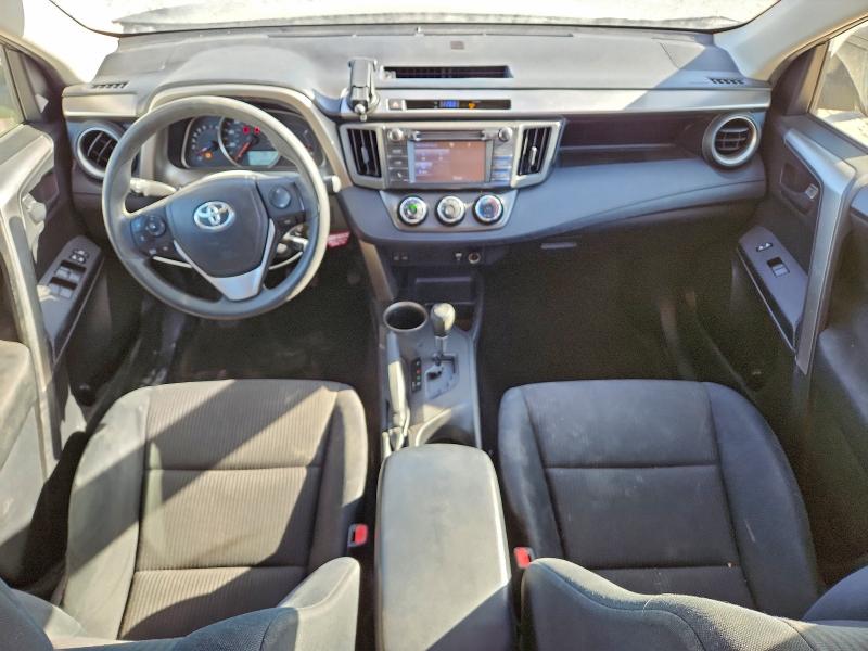 Photo 8 from auction – 2015 TOYOTA RAV4 LE with VIN JTMZFREV4FD078460