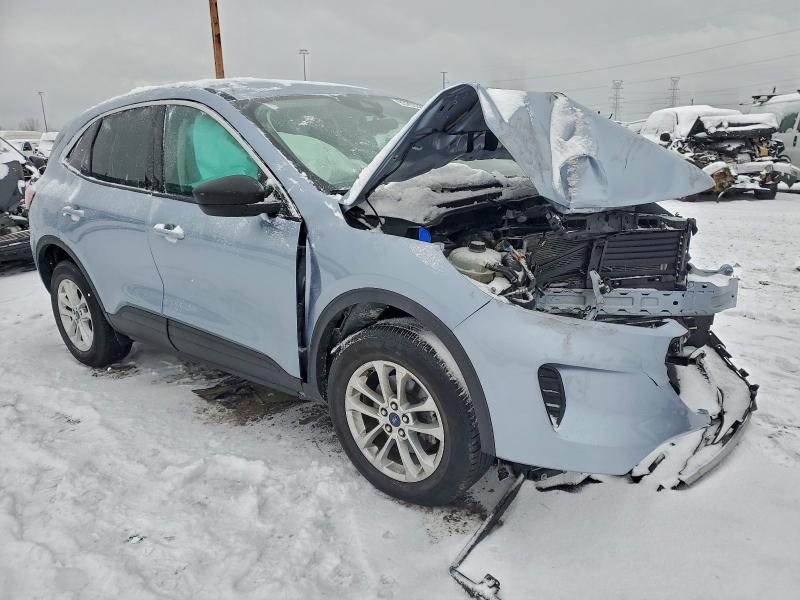 Photo 4 from auction – 2022 FORD ESCAPE SE with VIN 1FMCU9G63NUB23982
