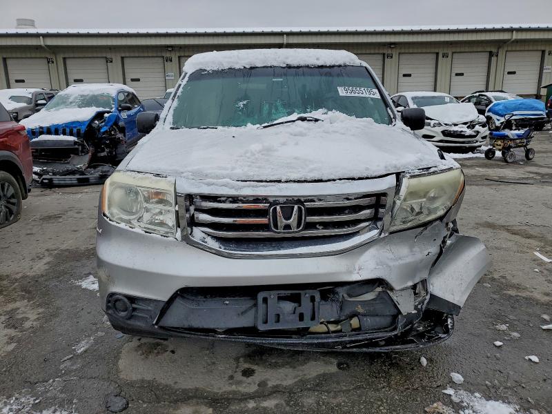 Photo 5 from auction – 2013 HONDA PILOT LX with VIN 5FNYF4H26DB074125