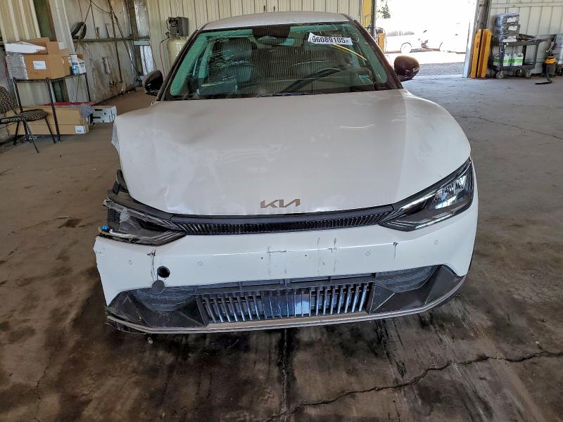 Zdjęcie 5 z aukcji – 2024 KIA EV6 LIGHT z VIN KNDC3DLC4R5613997