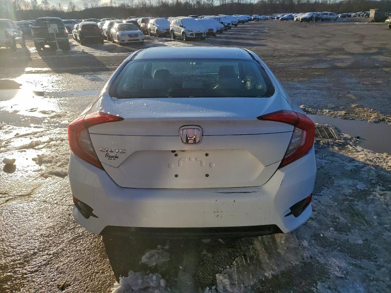 Photo 6 from auction – 2017 HONDA CIVIC LX with VIN 2HGFC2F54HH554814
