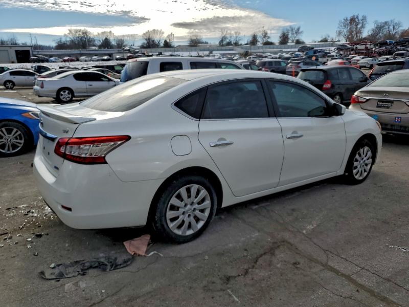 Photo 3 from auction – 2014 NISSAN SENTRA S with VIN 3N1AB7AP1EL664310