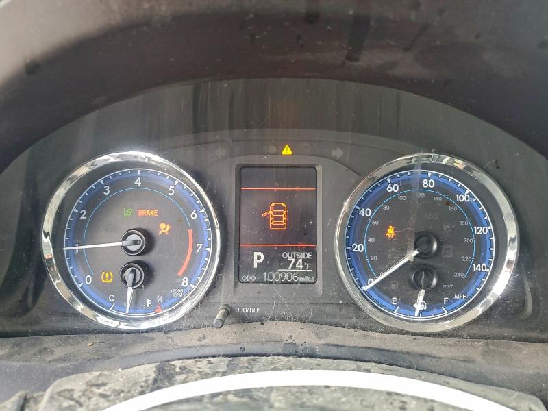 Photo 9 from auction – 2017 TOYOTA COROLLA L with VIN 5YFBURHE8HP674366