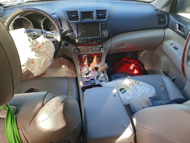 Photo 8 from auction – 2012 TOYOTA HIGHLANDER with VIN 5TDYK3EH4CS088419