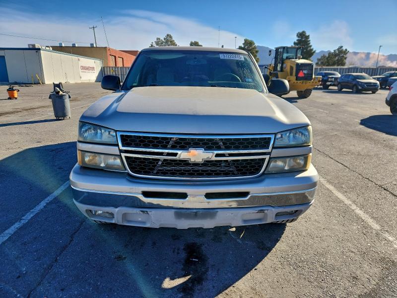 Photo 5 from auction – 2007 CHEVROLET SILVERADO with VIN 1GCEC19X67Z166497