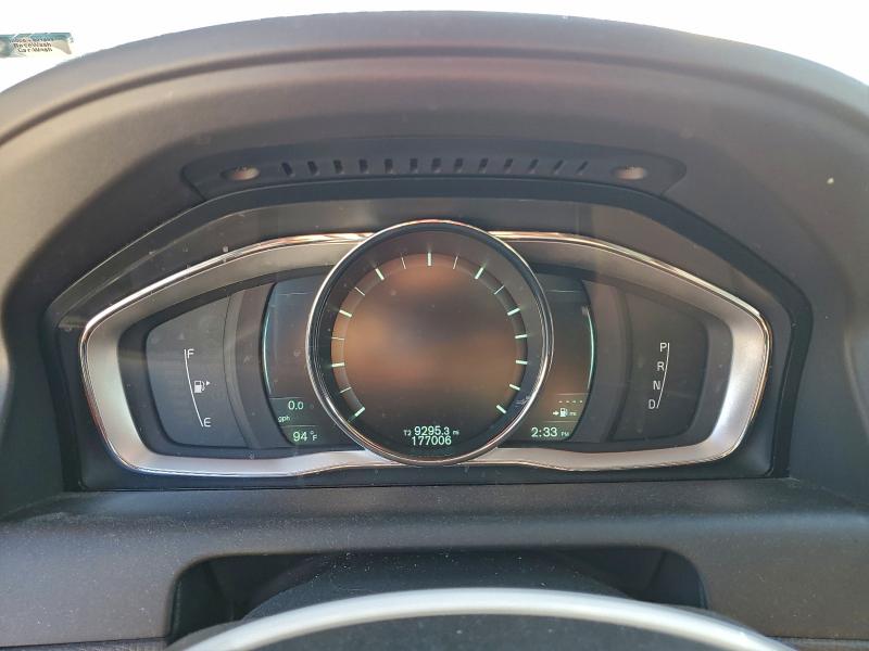 Photo 9 from auction – 2015 VOLVO XC60 T6 PL with VIN YV4902RD6F2566344