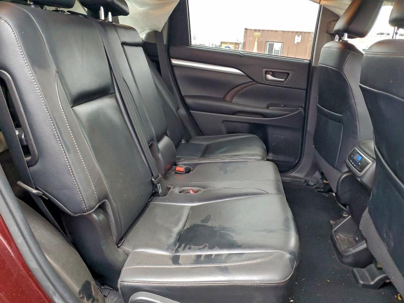 Photo 11 from auction – 2019 TOYOTA HIGHLANDER with VIN 5TDJZRFH7KS712615